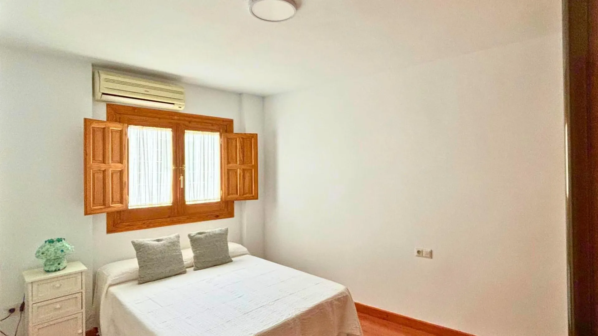 Apartamento Home4U Nueva De La Virgen Granada Espanha